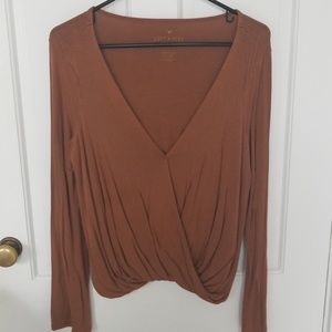 American eagle soft and sexy long sleeve v neck